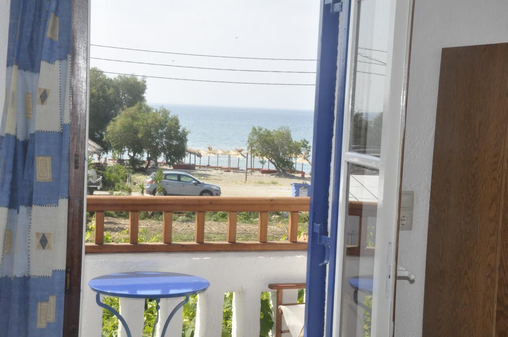 Villa Maria Marathókampos Rum bild