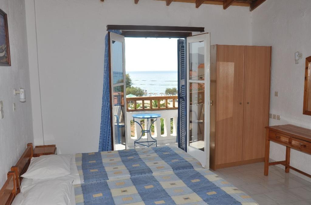 Villa Maria Marathókampos Rum bild